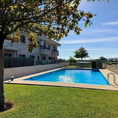 Con Piscina En Playa De A Lanzada Apartment *